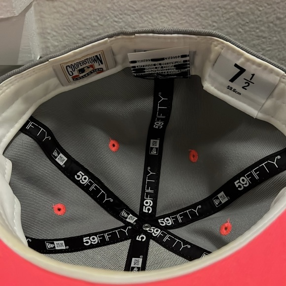 LA Dodgers (South Beach Colorway) New Era Fitted Size 7.5 Baseball Cap - Picture 4 of 4